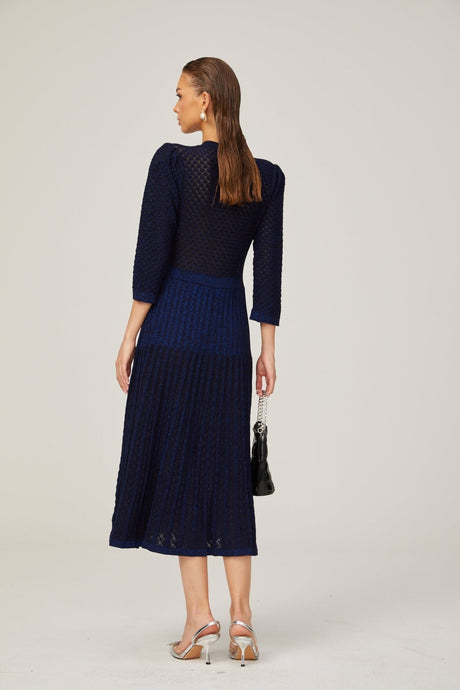 Jayla Long Sleeve Midi Dress in Vibrant Blue