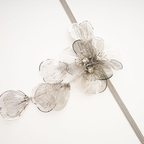 Josefina floralappliqué necklace
