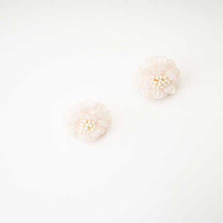 Juana floralmotif earrings