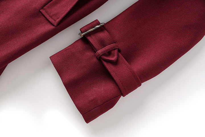 Kiara Double - Breasted Trench Coat – Long Tailored Silhouette with Adjustable Waist Belt – Premium Wool Blend – Wide Lapels & Epaulettes