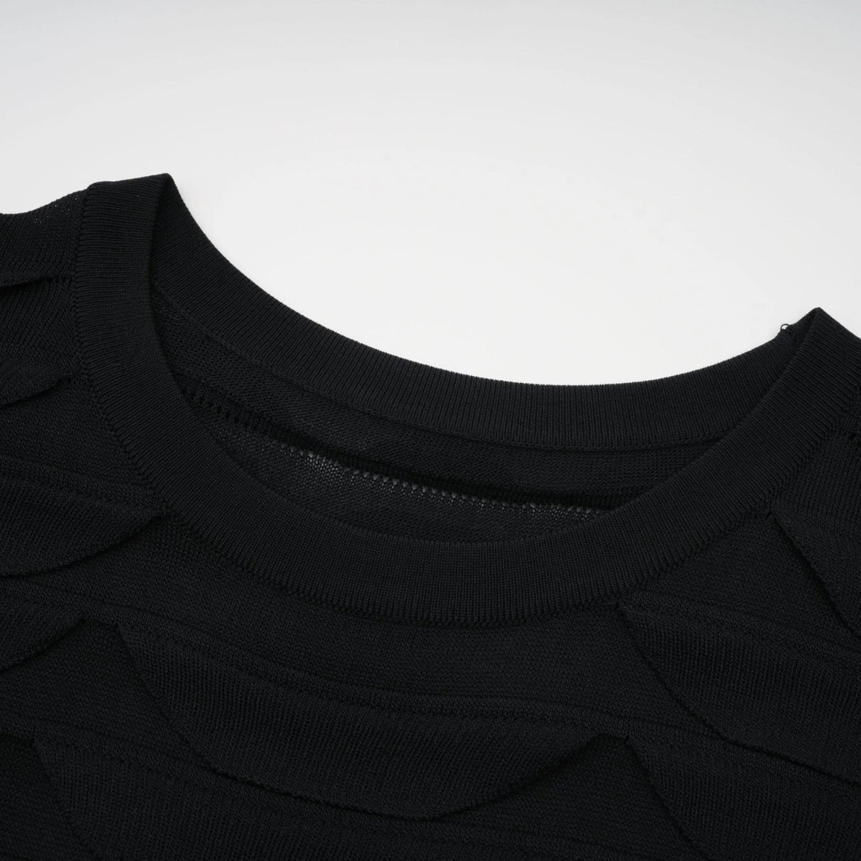 Kiera Midi Dress 3D Snake Pattern Godet Black & Flared