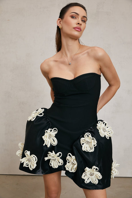 Léonor black floralappliqué peplum mini dress