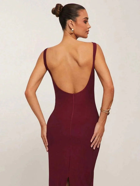 Letizia Maxi Dress - High Stretch Fabric Elasticity - Slim Fit Type - Sleeveless Design - Boat Neckline - Natural Waist Line - Violet Color