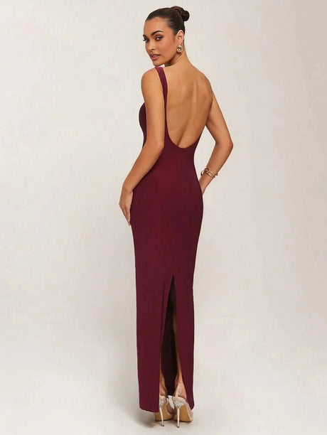 Letizia Maxi Dress - High Stretch Fabric Elasticity - Slim Fit Type - Sleeveless Design - Boat Neckline - Natural Waist Line - Violet Color