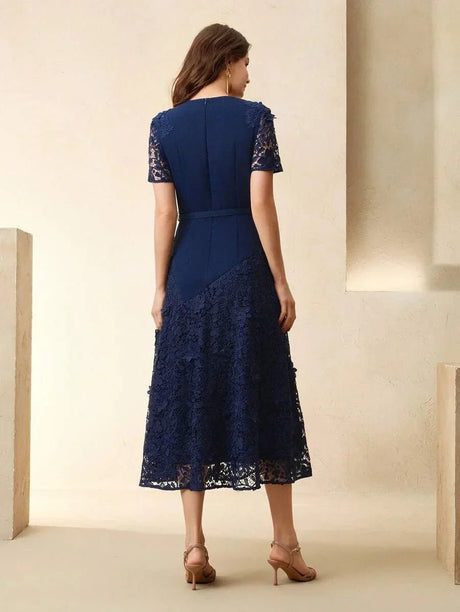 Lina Midi Dress - Round Neck - Formal & Evening - Regular Sleeve - High Waist - Elegant