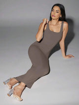 Margaret Maxi Dress - Slim Fit - Casual Style - High Stretch Fabric Elasticity - Sleeveless - Square Neck Neckline - Backless, Rib - Knit
