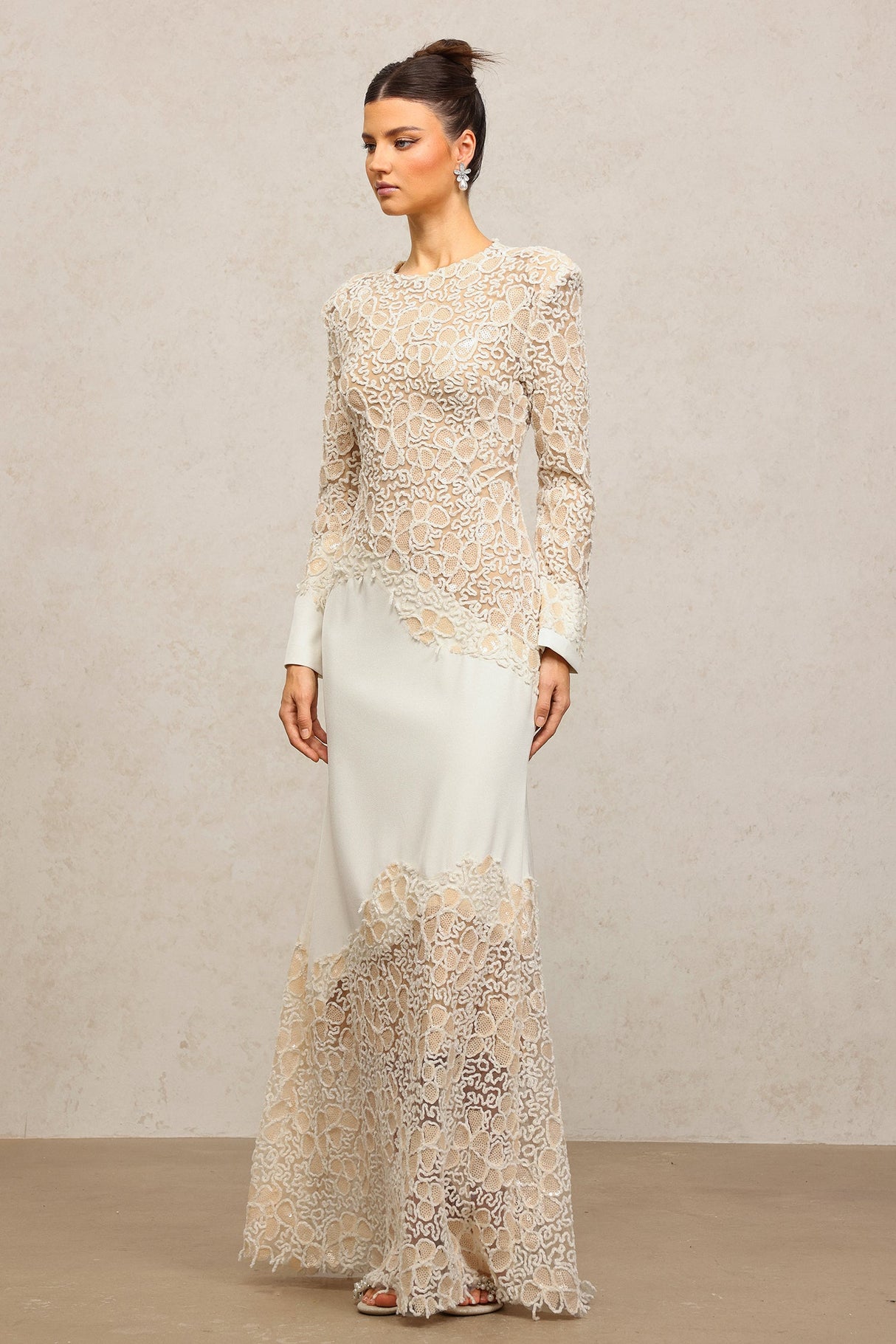 Mariah White Lace Maxi Dress for Formal Occasions