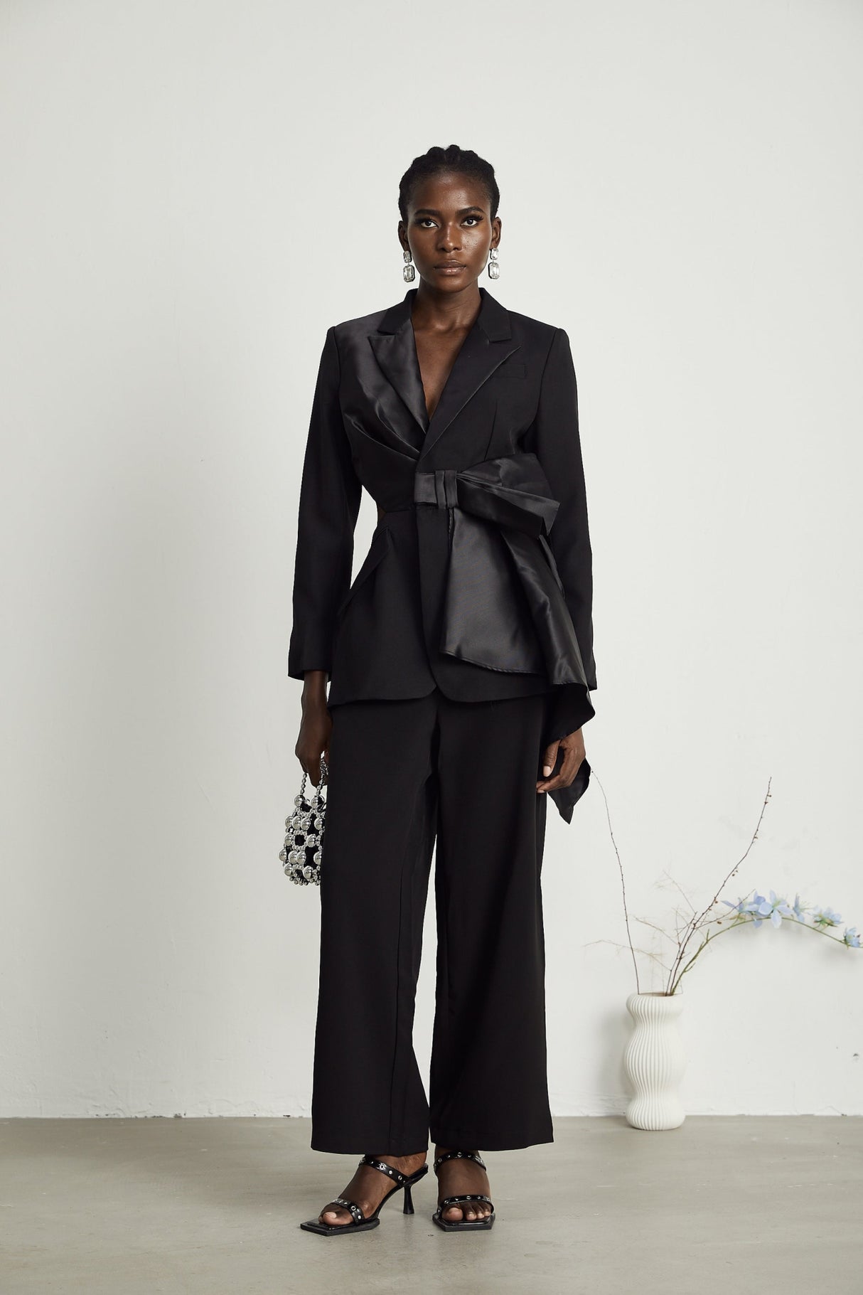 Mariangela Blazer Mariangela Oversize Bow Tie Black Blazer