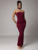 Marina Maxi Dress - Slim Fit - Refined Style - Sleeveless - Neckline Halter - Hem Shaped Pencil - Waist Line Natural