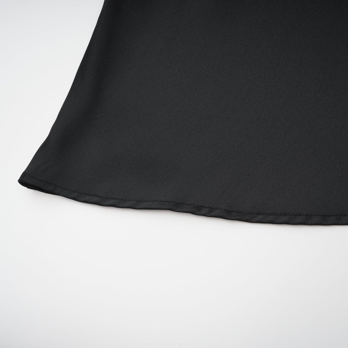 Melissa Maxi Dress in Timeless Black with Off - Shoulder Design