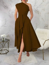 Mia Maxi Dress - Style Party Style - Slim Fit - Cut Out, Ruched, Zipper - Hem Shaped Mermaid - Length Midi Length - Neckline Strapless