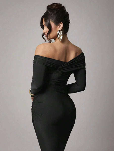 Nicole Maxi Dress - Asymmetrical Neckline - Mermaid Hem - Bodycon Fit - Elegant Style