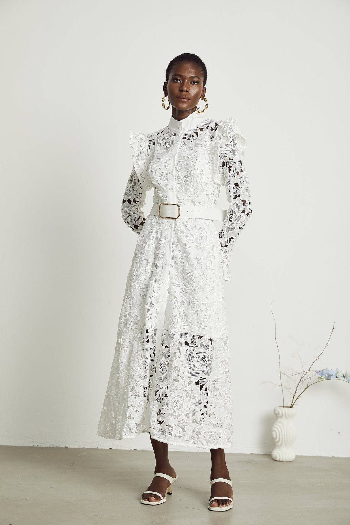 Noémie floralembroidered midi dress in White