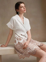 Paolina Midi Dress - Collared Neckline - Batwing Sleeves - High Waist - Geometric Pattern - Casual Style