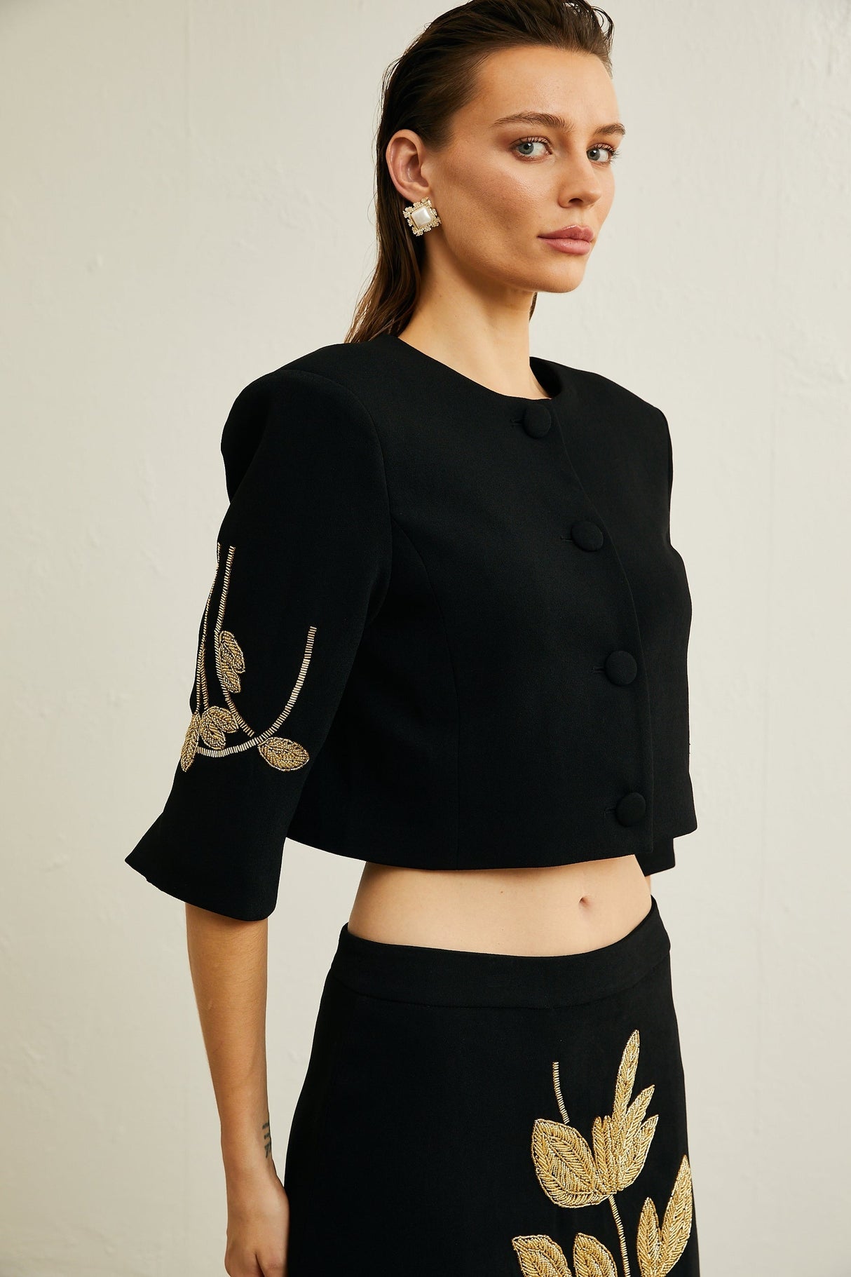 Pauline black floralappliqué jacket  skirt matching set