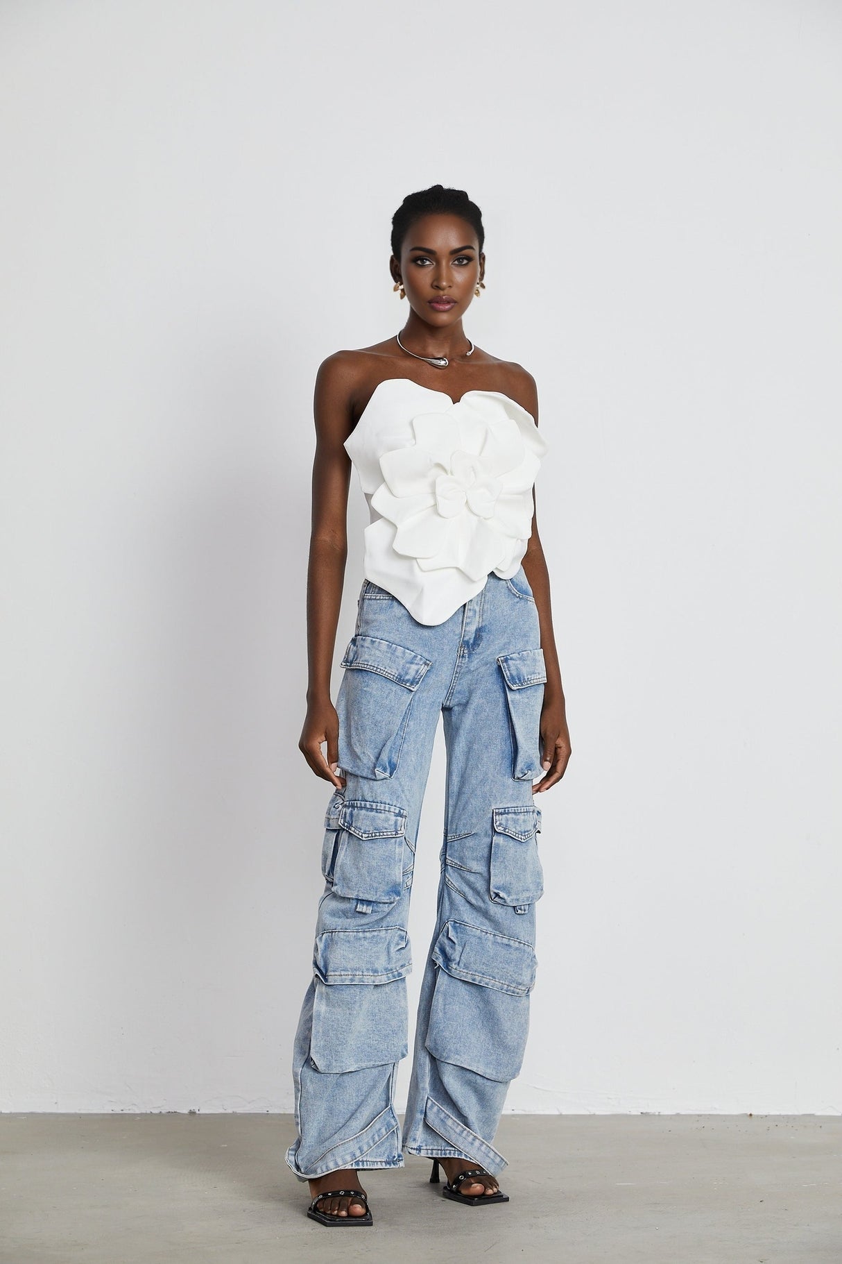 Pénélope white floral offshoulder top