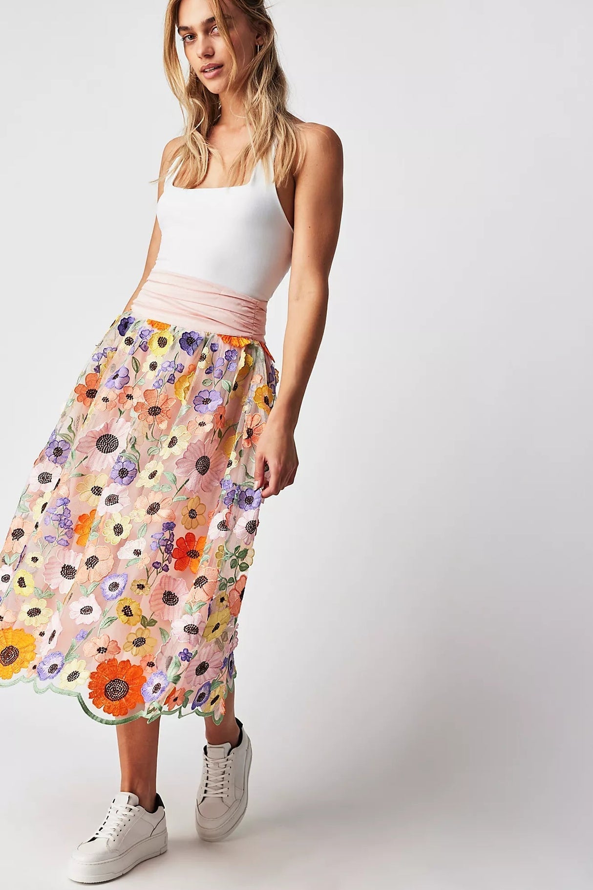 Raven Floral Embroidered A - Line Skirt - Flowing Drape - High - Waisted Fit - Delicate Details - Bohemian Elegance