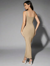 Rebecca Maxi Dress - Refined Style - Slim Fit - High Stretch Fabric Elasticity - Neckline Square Neck - Sleeveless - Backless, Rib - Knit