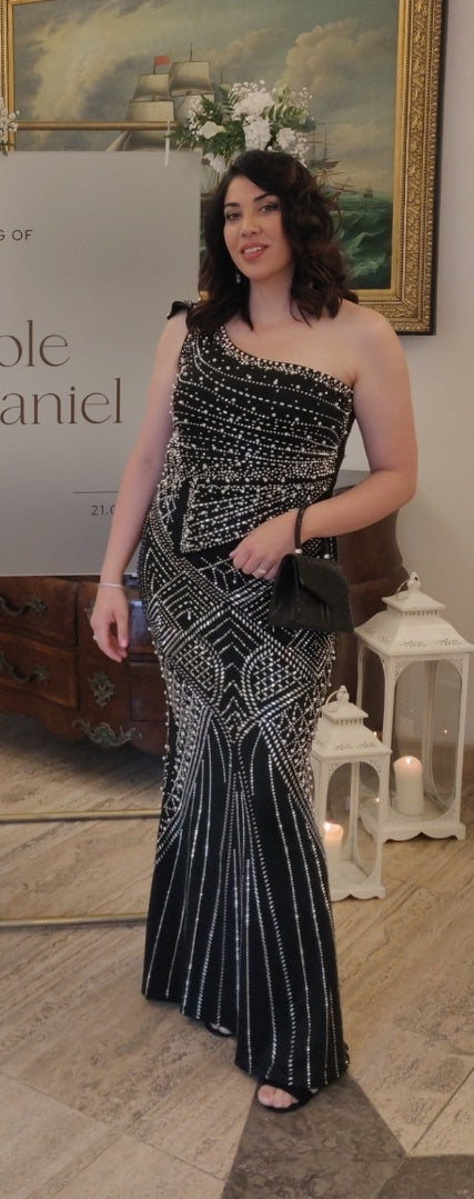 Customer photo 1