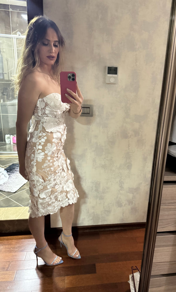 Customer photo 1