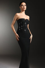 Rossella Black Diamond V-Neckline Sleeveless Dress for Formal Occasions with Shimmering Embellishments
