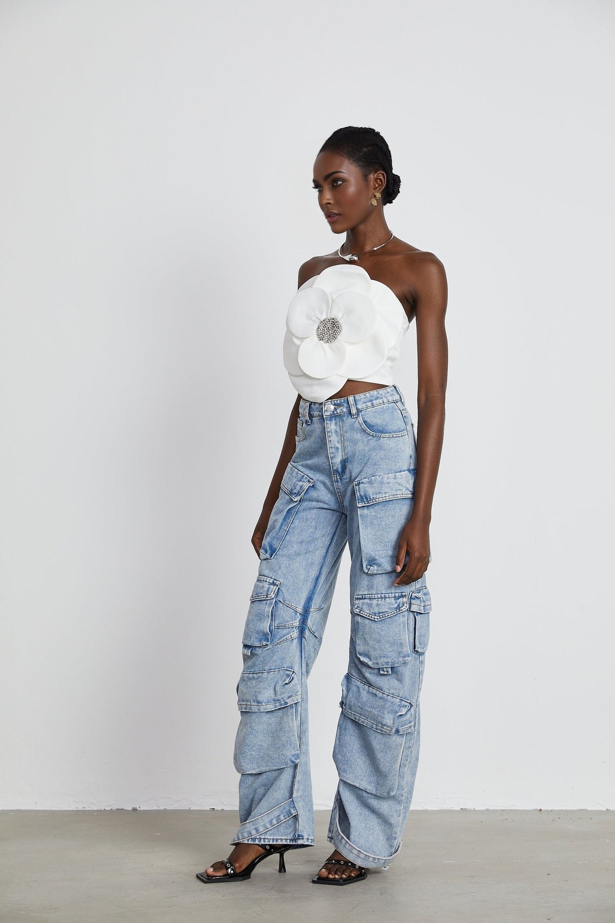 Roxane crystalembellished floralappliqué top