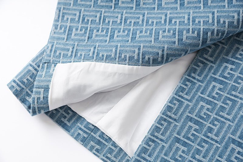 Ruby Dress - Tailored Sleeveless Silhouette - Double - Breasted Belted Design - Fitted Waist - Elegant Chic Look