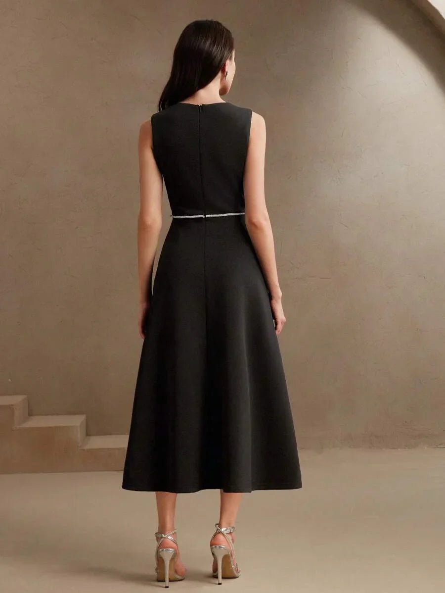 Sabina Midi Dress - Round Neck - Flared Hem - High Waist - Elegant Style - Belted & Zipper