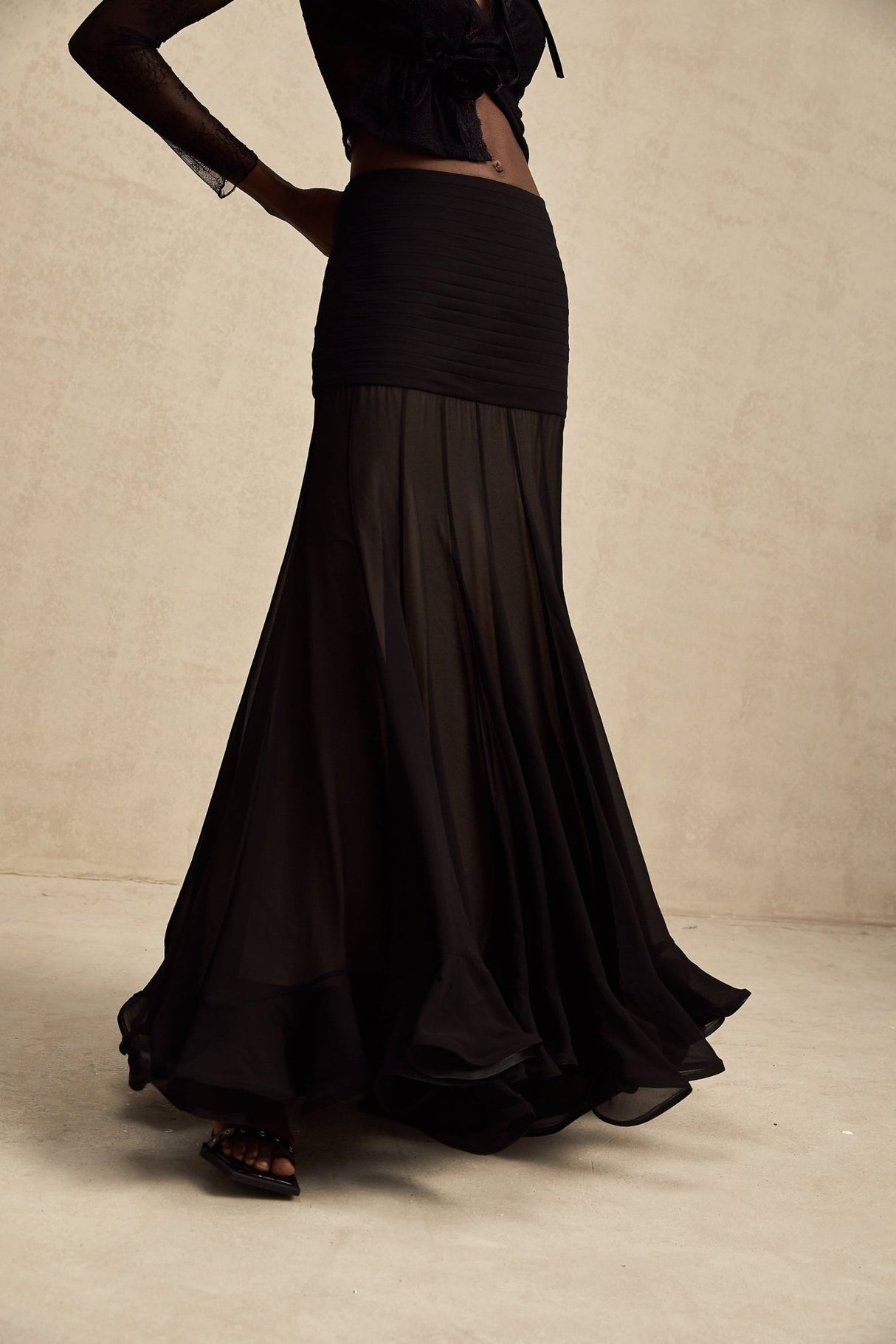Santa Black Tulle Maxi Skirt With Pleats And Ruffled Hem