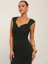 Savanna Midi Dress - Sweetheart Neckline - High Waist - Bodycon Fit - Elegant Style