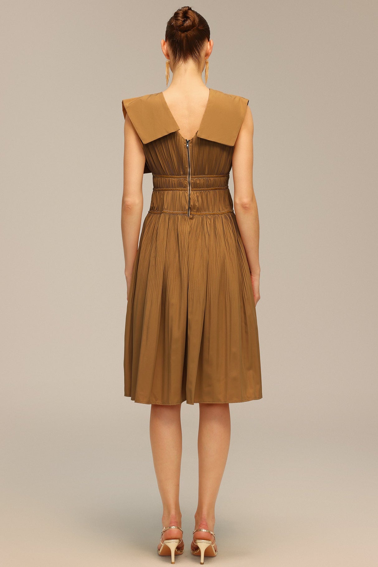 Savannah Brown Midi Dress V-Neckline Waist Detailing Elegant