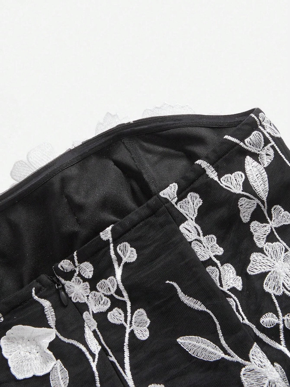 Serena Midi Dress - Strapless Neckline - High Waist - Flared Hem - Elegant Style - Mesh Fabric