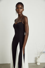 Sofie contrastcolor pleated maxi dress