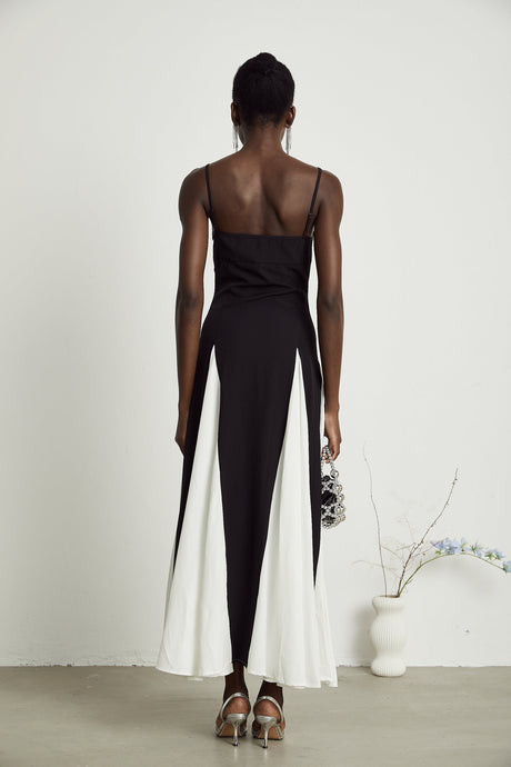 Sofie contrastcolor pleated maxi dress