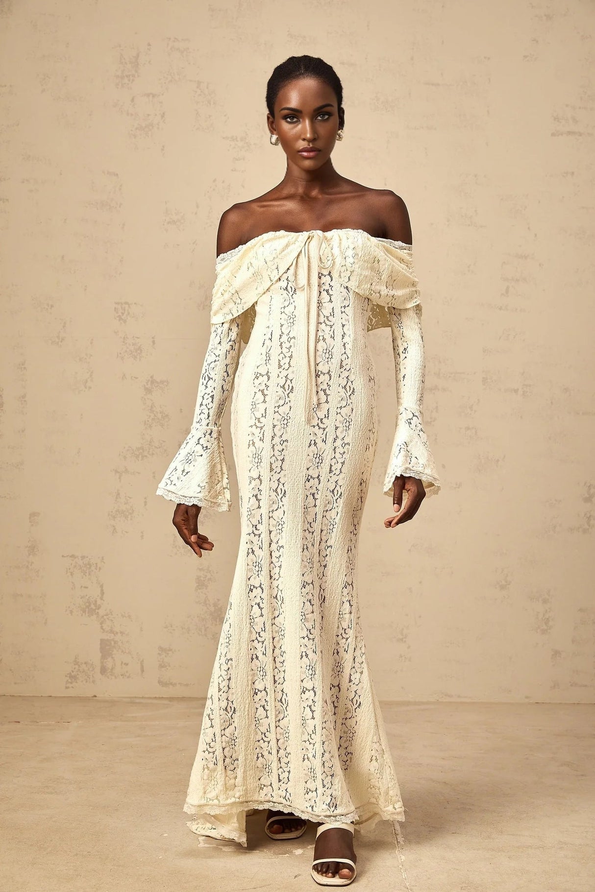 Tonia Maxi Dress Floral Lace Train Design in Neutrals
