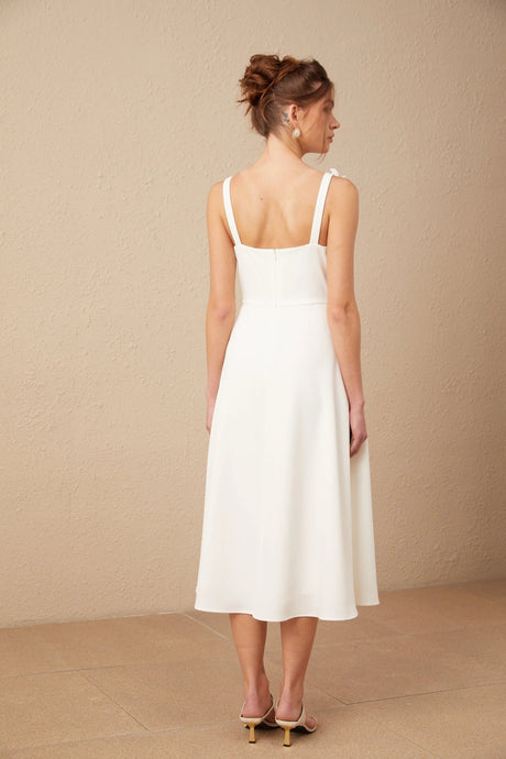 Valeria Midi Dress White Faux - Flower Square - Neck
