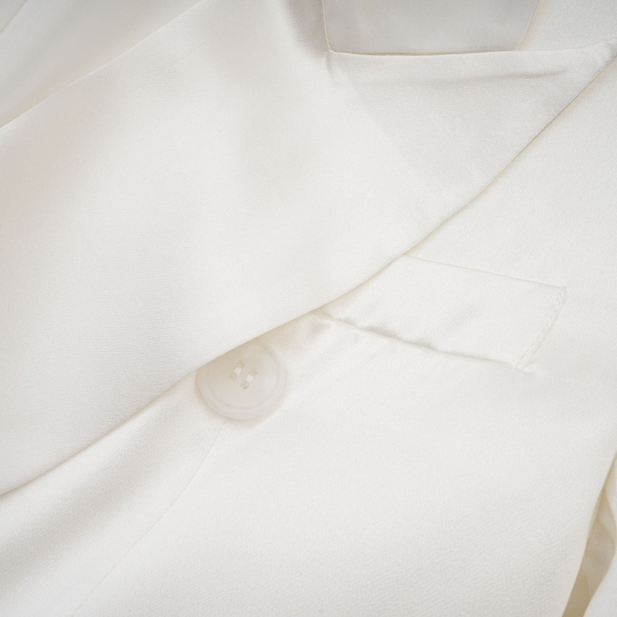 Vera Blazer White Double Breasted Shoulder Pads