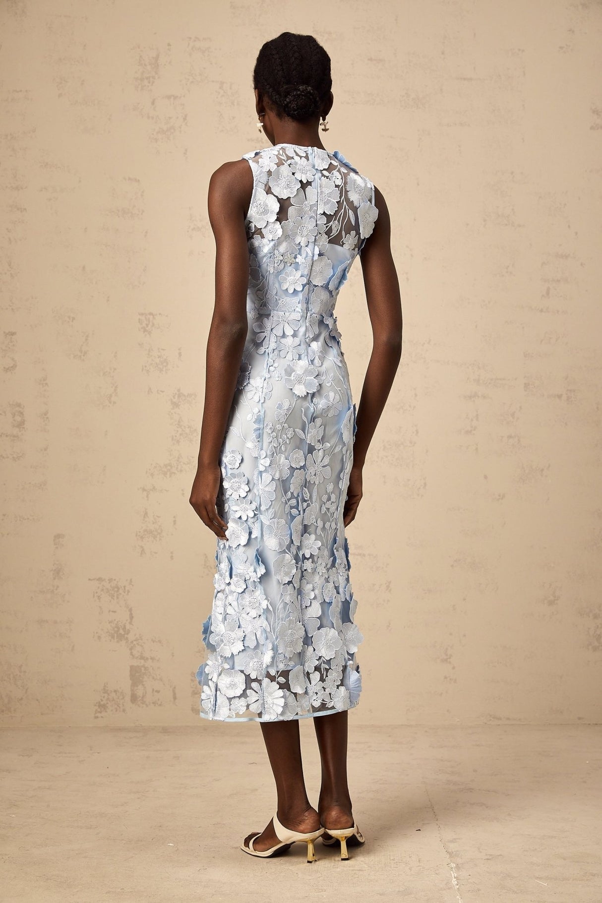 Vincenzina Floral Midi Dress in Blue with Cinched Waist & Flared Hem