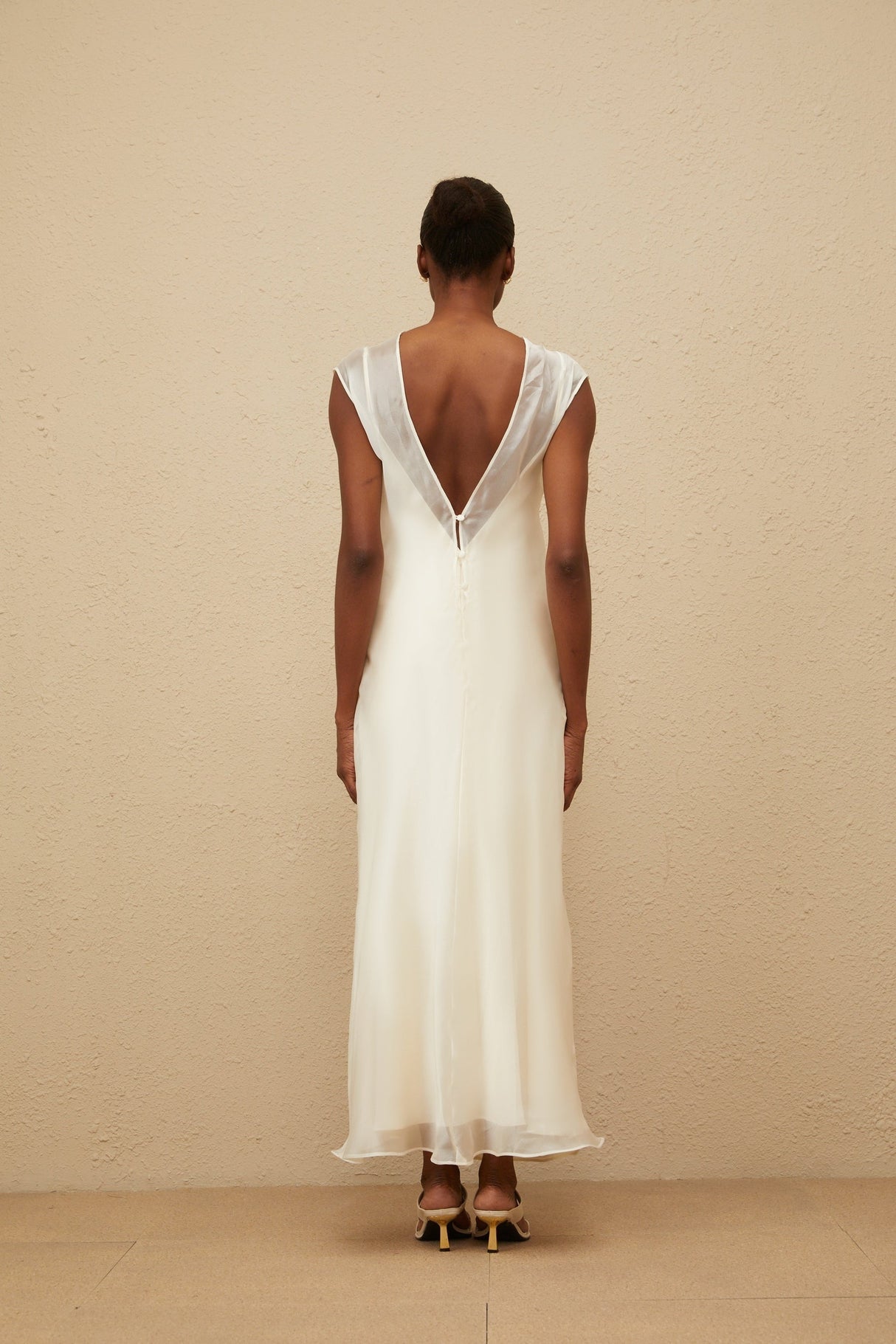 White Sleeveless Tulle Maxi Dress with Flared Hem