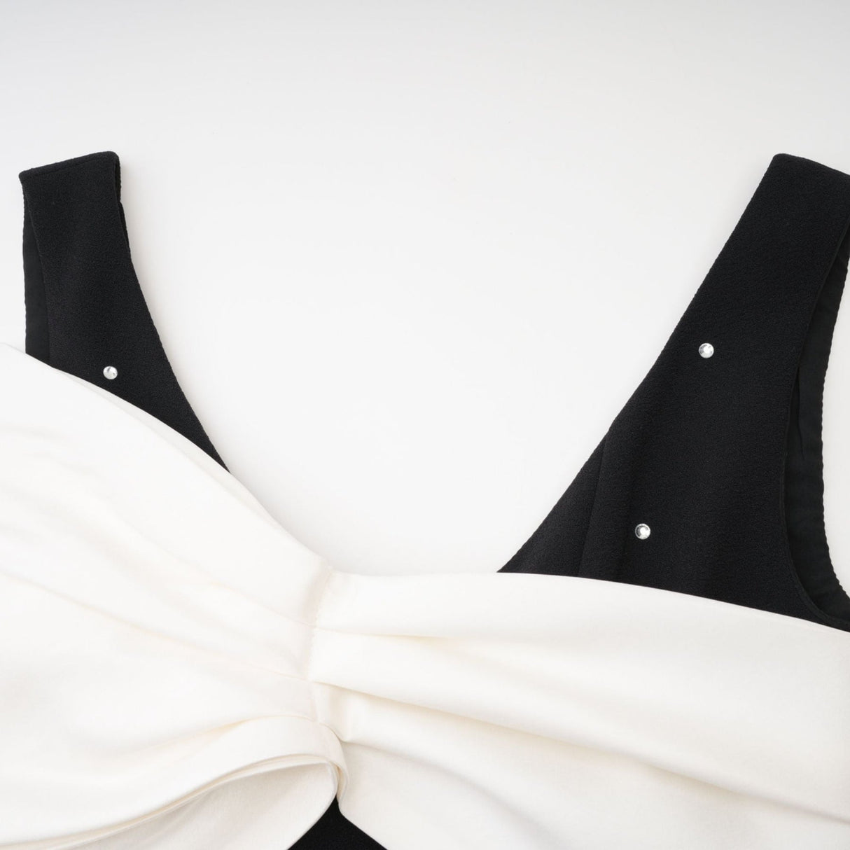 Ysabeau black embellished bowknot dress