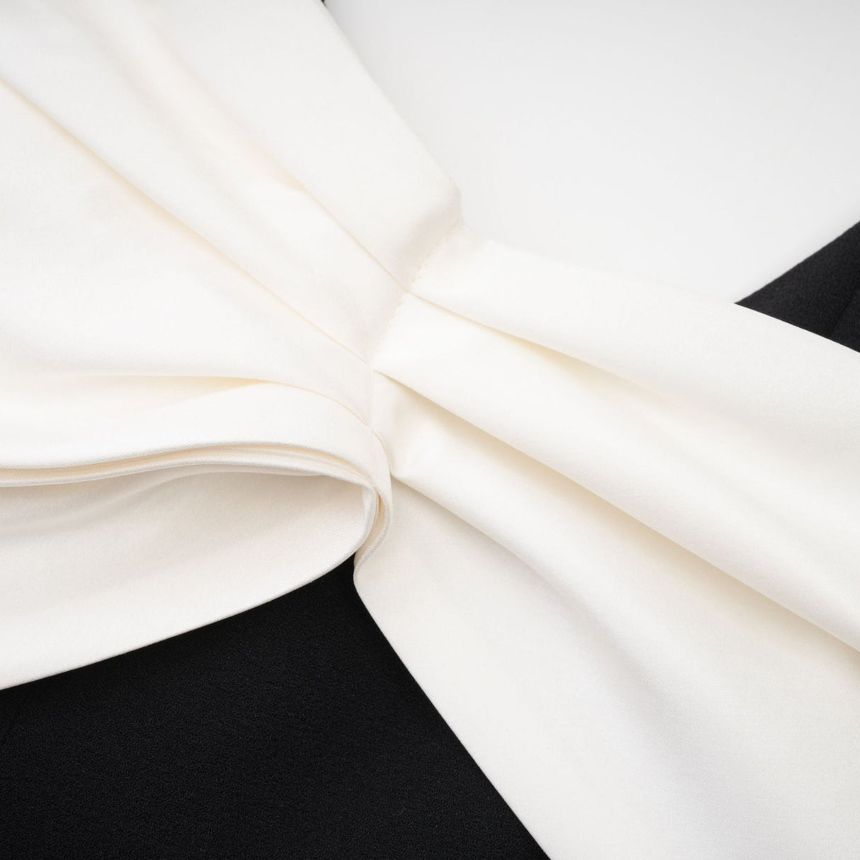 Ysabeau black embellished bowknot dress